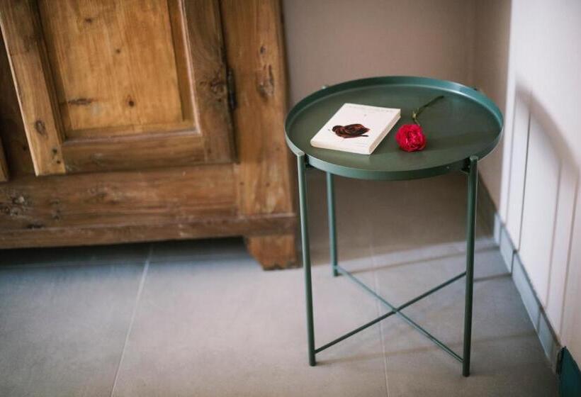 פנסיון Moonfra