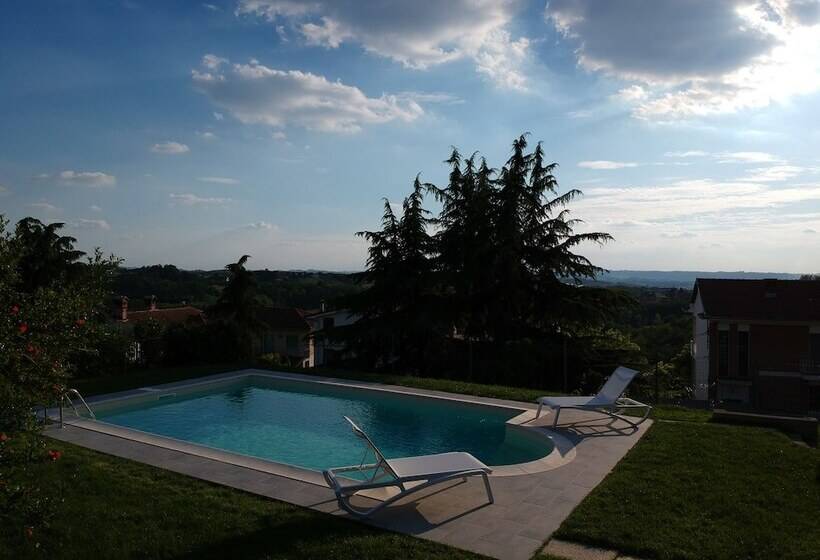 פנסיון Moonfra