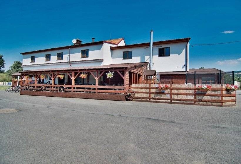 بنسيون Penzion Country Steak Restaurant