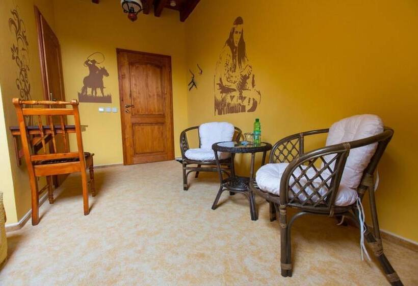 بنسيون Penzion Country Steak Restaurant