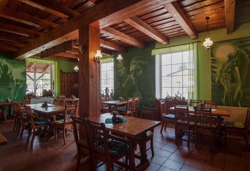 بنسيون Penzion Country Steak Restaurant