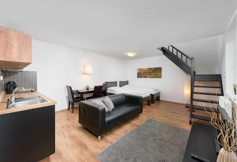 膳宿费 Penzion, Restaurant Gloria