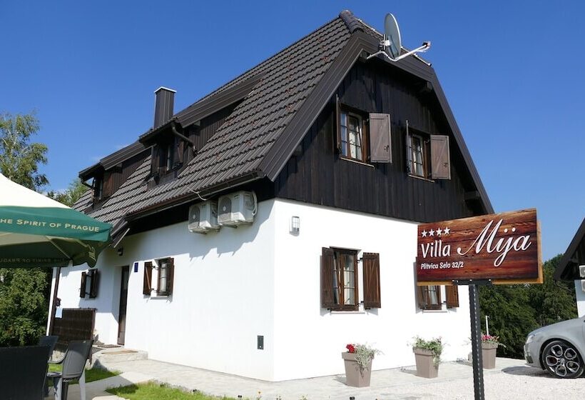פנסיון Plitvice Lakes Villa Mija