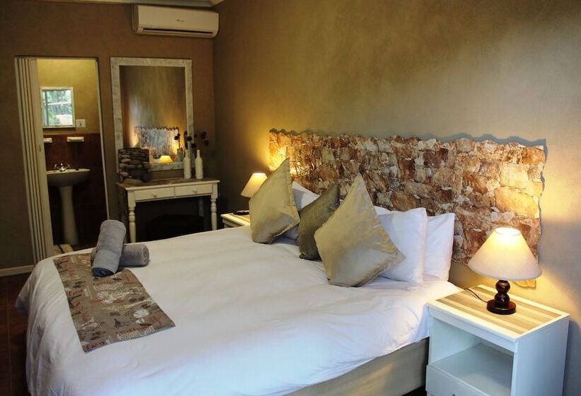 ペンション Potties Guesthouse