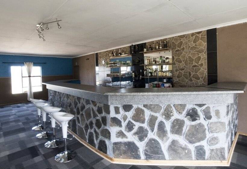 פנסיון Sani Stone Lodge