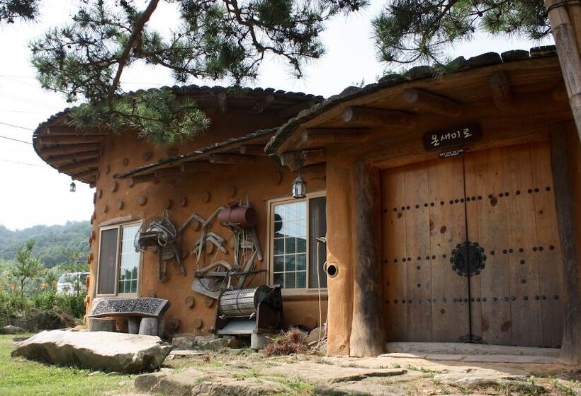 פנסיון Seunggok E Co Experience Village