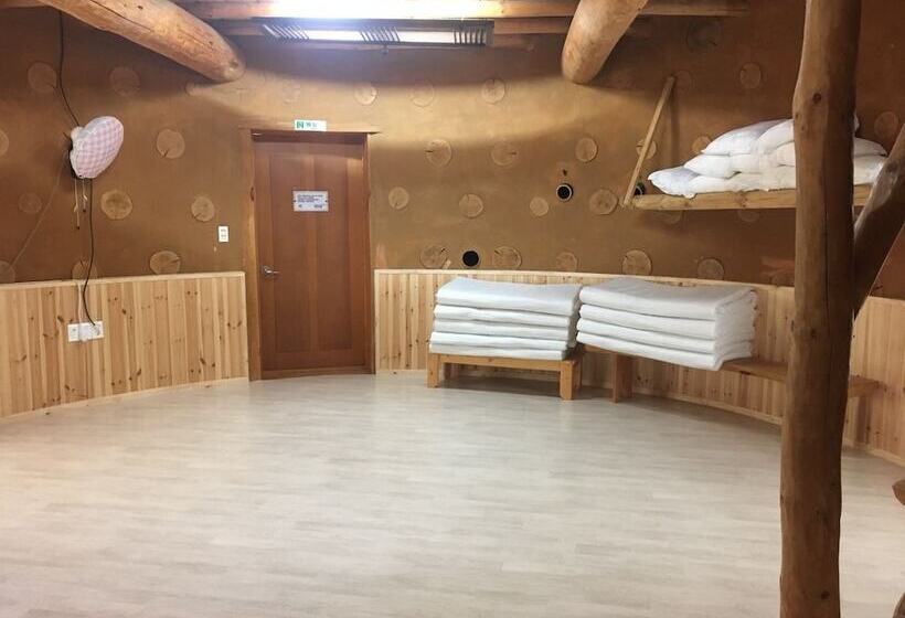 פנסיון Seunggok E Co Experience Village