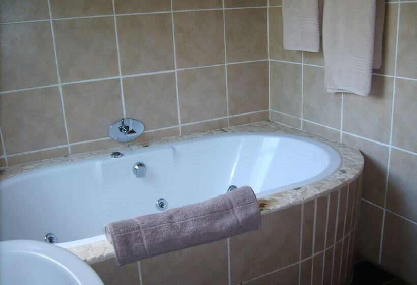 ペンション Thirsty Falls Cc