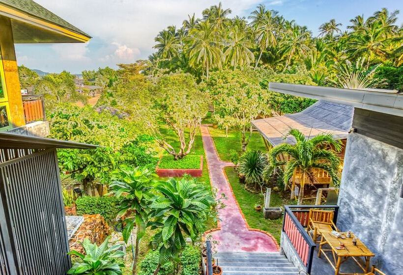 بنسيون Tonmai Suites