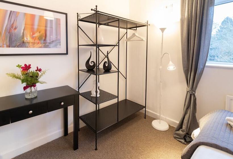 ペンション Valentia Lodge Serviced Accommodation