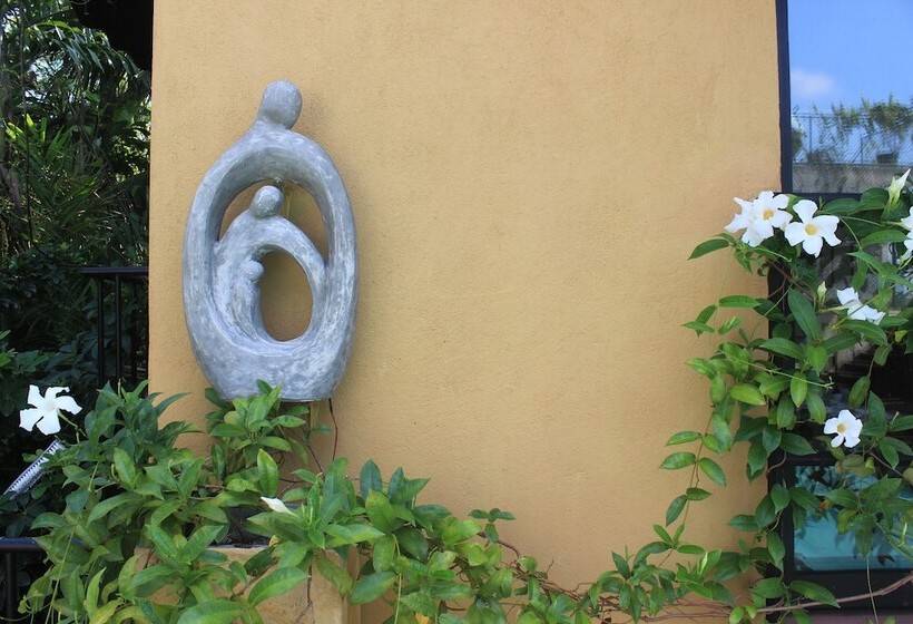 膳宿费 Villa Escondite