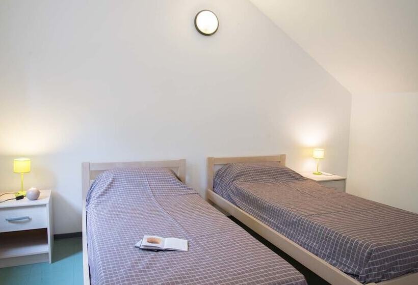 Курорт Village Vacances De Blajoux Quézac