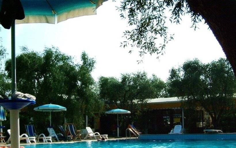 منتجع Villaggio Gallo