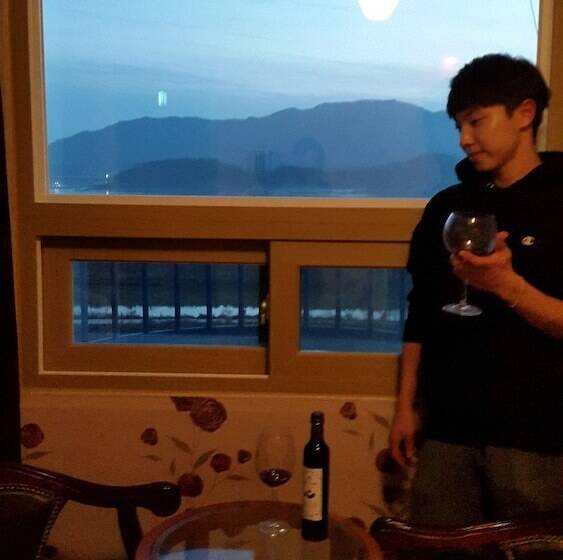 Saipan Motel With Sea View