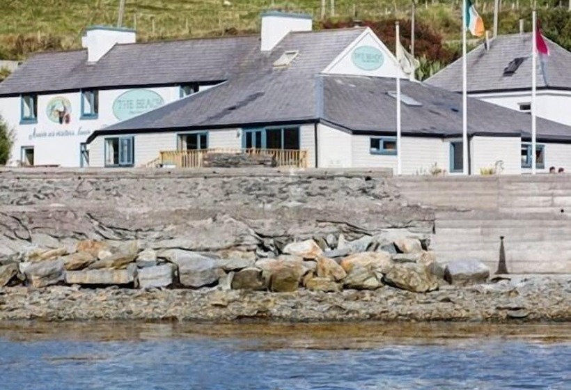 The Beach, Days Bar And B&b