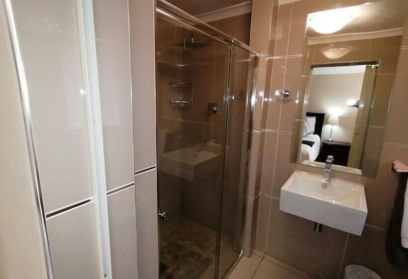 Tri Angle B&b And Wellness Salon