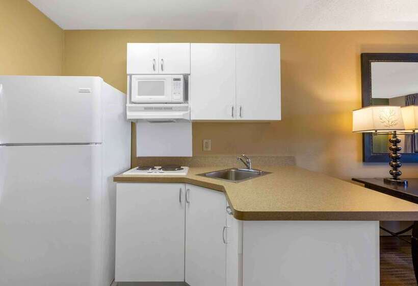 Extended Stay America Suites  Phoenix  Chandler