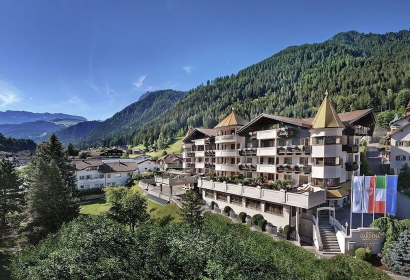 Gardena Grödnerhof   Hotel & Spa