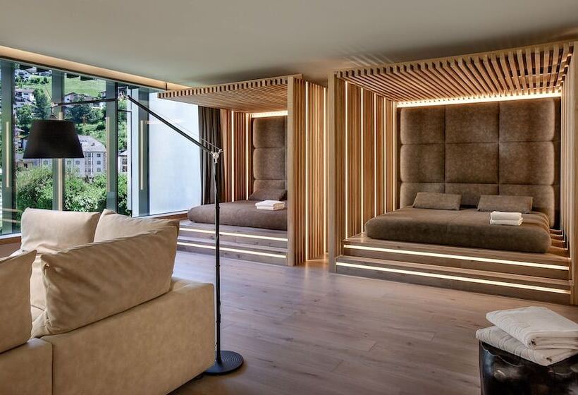 Gardena Grödnerhof   Hotel & Spa