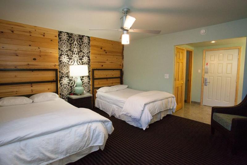 Отель 3 Peaks Resort & Beach Club