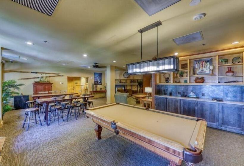 ホテル 1 Bedroom Mountain Condo In River Run Village With Beautiful Mountain Views And Walking Distance To