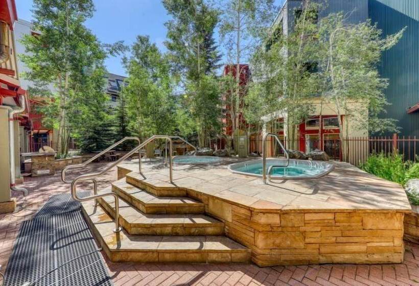 ホテル 1 Bedroom Mountain Condo In River Run Village With Beautiful Mountain Views And Walking Distance To