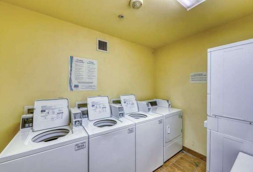 ホテル 1 Bedroom Mountain Condo In River Run Village With Beautiful Mountain Views And Walking Distance To