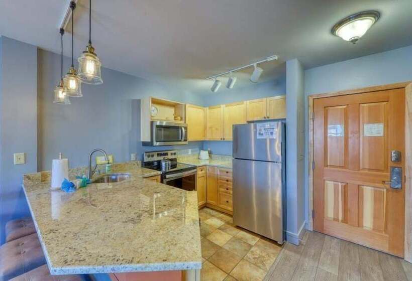 ホテル 1 Bedroom Mountain Condo In River Run Village With Beautiful Mountain Views And Walking Distance To