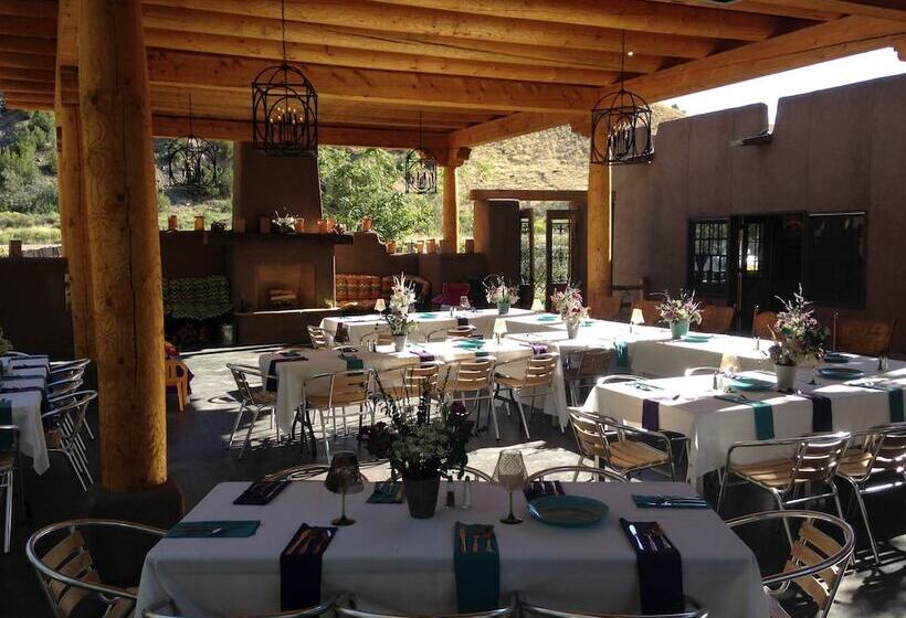 فندق Abiquiu Inn