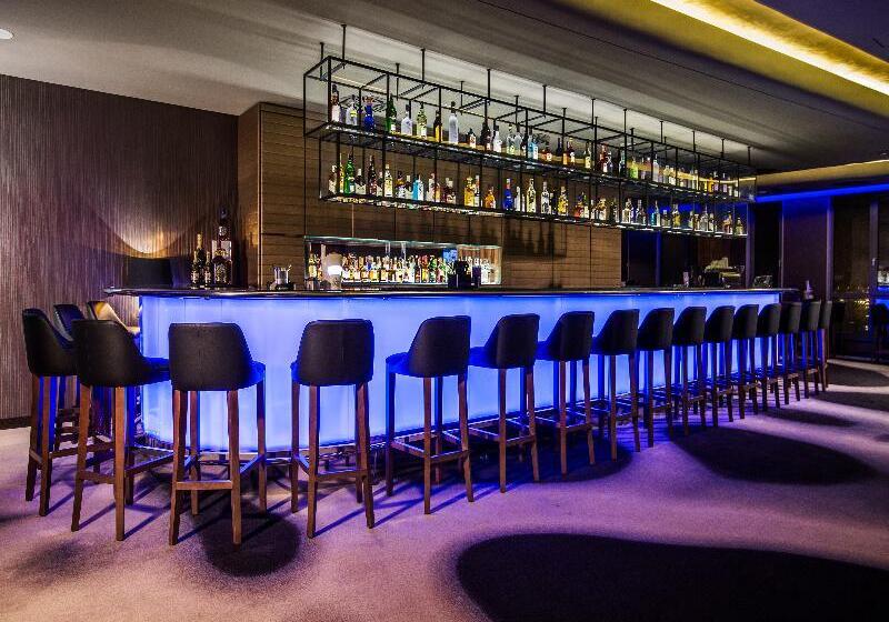 Airport Hotel Okęcie