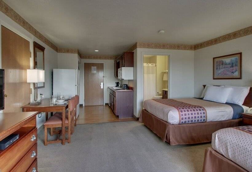 فندق All Towne Suites