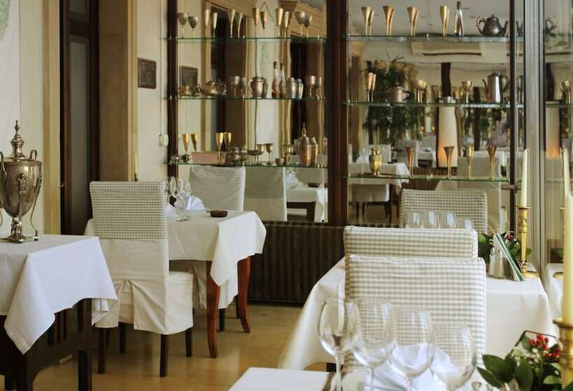 هتل Arc De Triomphe By Residence S