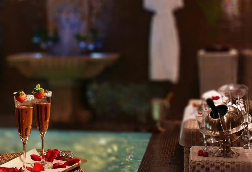 هتل Arc De Triomphe By Residence S