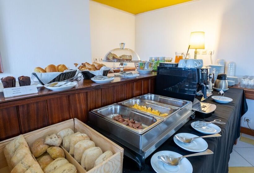 Отель A.s. Sao Joao Da Madeira