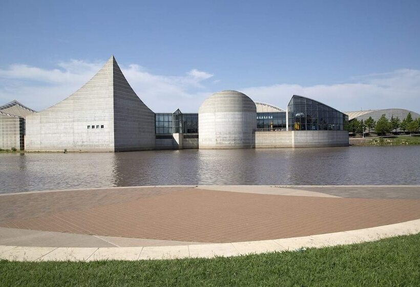 Отель At Old Town