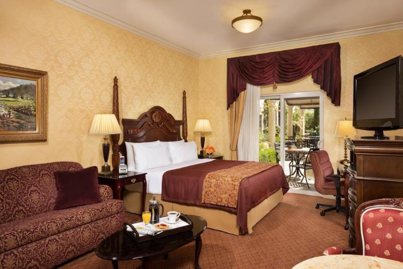 Ayres Hotel Seal Beach