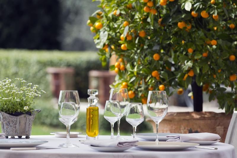 בית מלון כפרי Bastide Saint Antoine  Relais & Chateaux