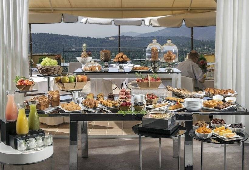 هتل Bastide Saint Antoine  Relais & Chateaux