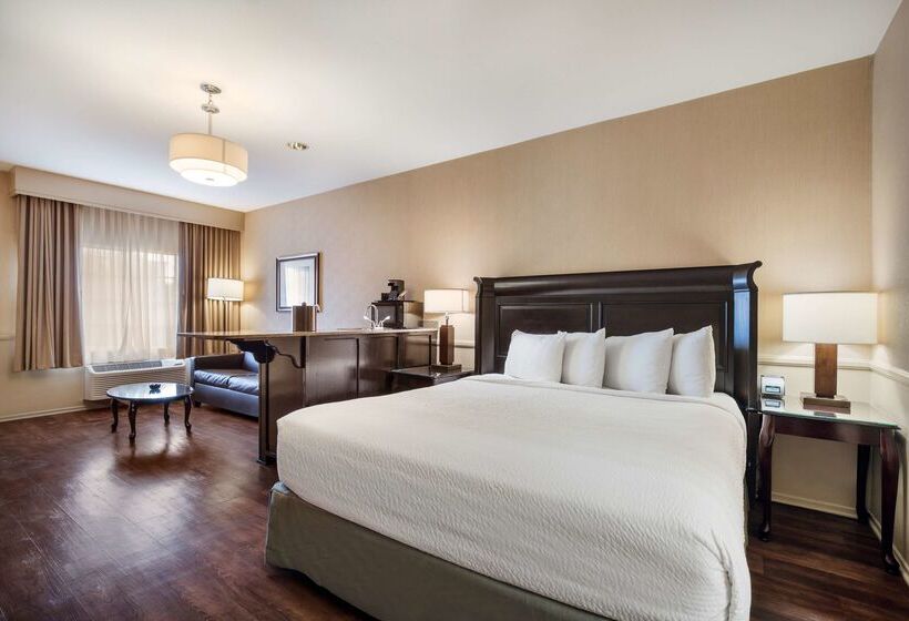 Best Western Corona Hotel & Suites