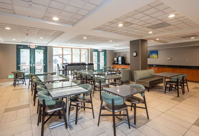 Отель Best Western Inn & Suites San Mateo   San Francisco Airport