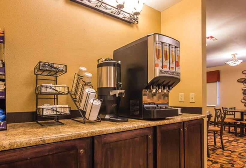 Best Western Plus Deer Park Hotel And Suites