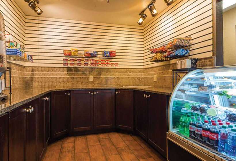 Best Western Plus Deer Park Hotel And Suites