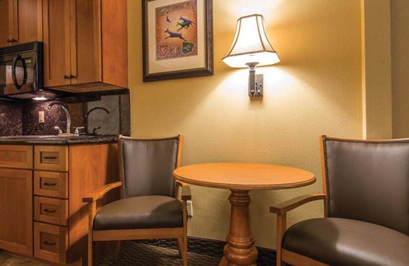 Best Western Plus Deer Park Hotel And Suites