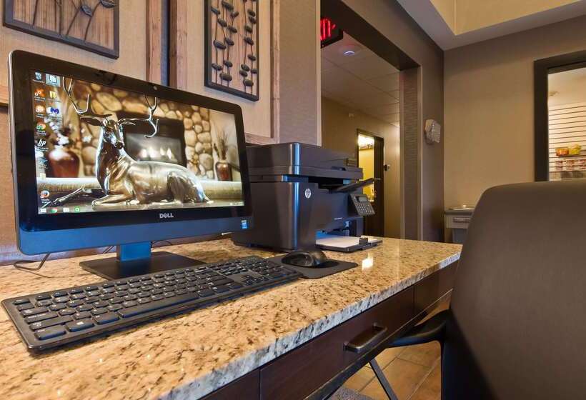 Best Western Plus Deer Park Hotel And Suites