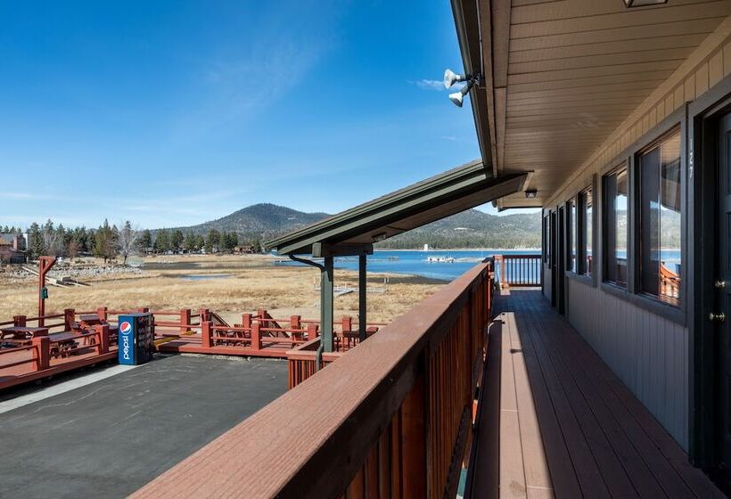 호텔 Big Bear Frontier