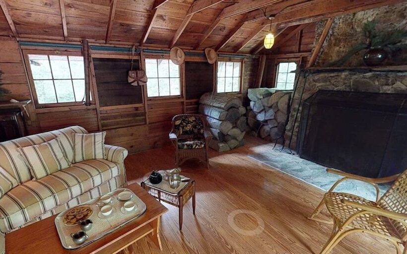 Отель Big Meadows Lodge