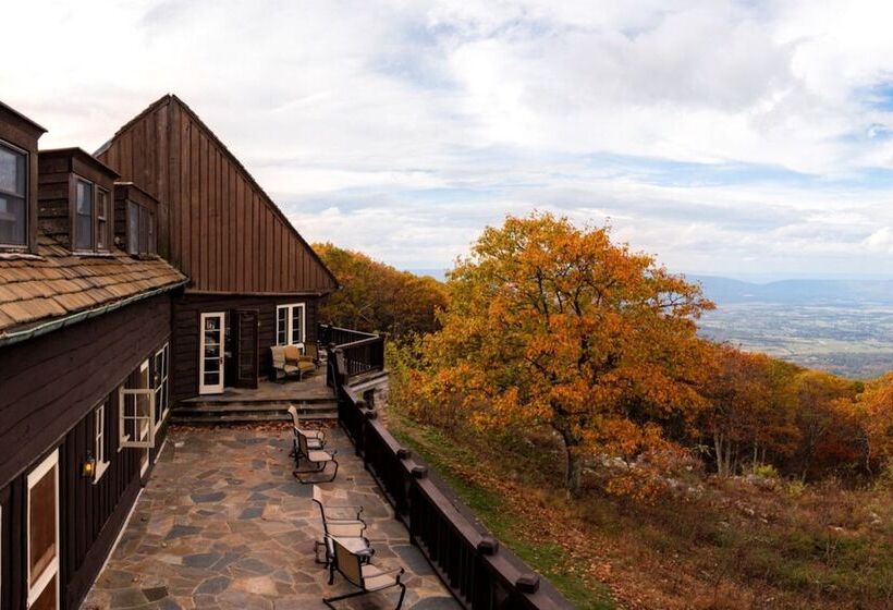 Отель Big Meadows Lodge