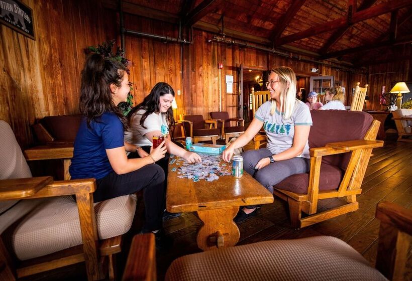 酒店 Big Meadows Lodge