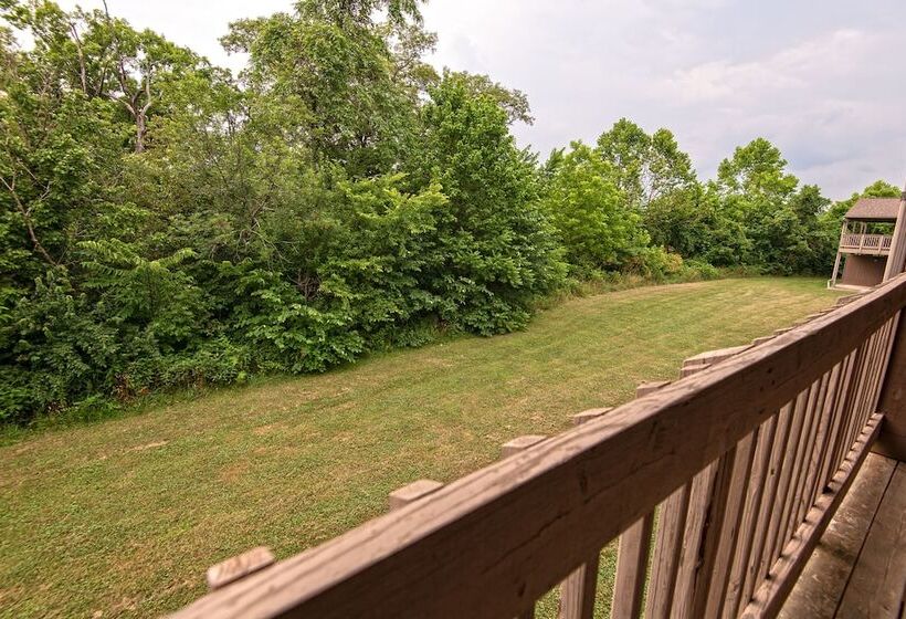 فندق Blue Licks Battlefield State Resort Park