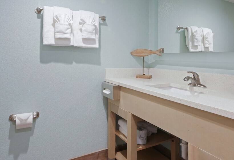 فندق Boardwalk Inn And Suites